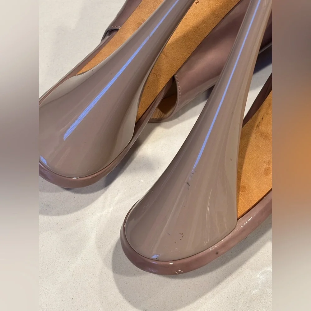Giuseppe Zanotti Beige Patent Leather Peep Toe Slingback Platform Sandals 38.5
